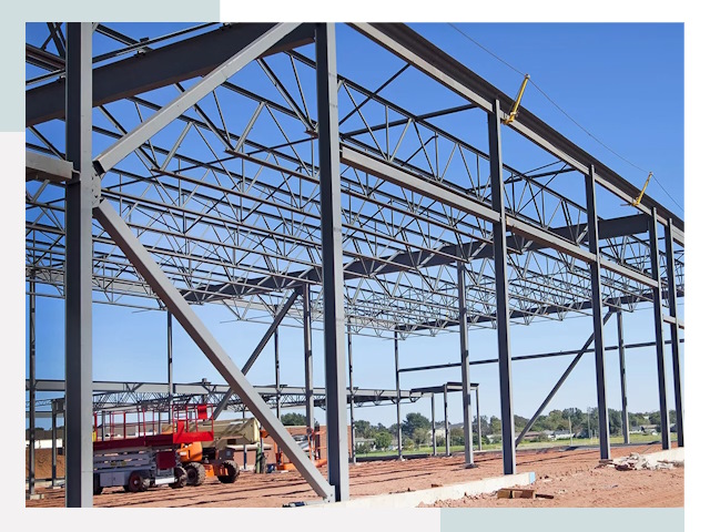 Строительство ферм с металлоконструкциями от 611 руб.